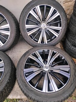 4ks alu disky orig. Volvo 5x108 R20 pneu 255/45 r20 - 2