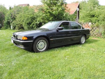 BMW e38 735í - 2