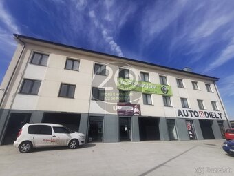 Obchodné priestory na prenájom v Prievidzi pri vstupe do Pri - 2