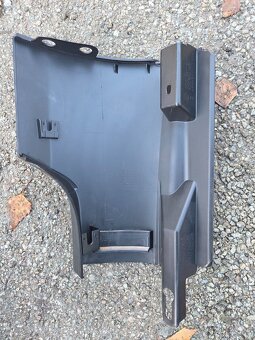 Predam novu zadnu pravu krytku prahu passat B6/B7 - 2