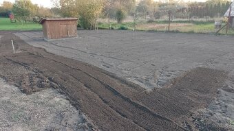 Zakladač trávnika - 2