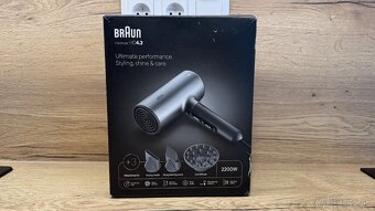 Fén Braun HD435 strieborný - 2