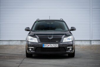 Škoda Octavia Combi RS 147kW DSG - 2