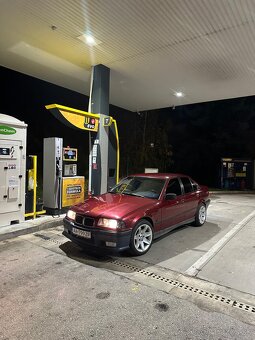 BMW e36 318i - 2