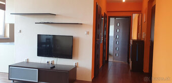 Prenajmem 2-izbový byt v centre Púchova - 2