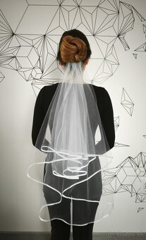 Nový svadobný závoj 2 vrstvový s lemom ivory - 2