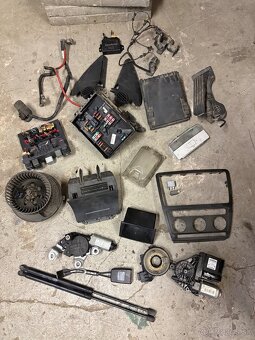 Vsetko komplet za 100e Skoda Octavia 2 - 2