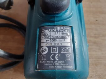 Razový uťahovač Makita TW0350 - 2