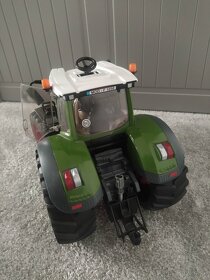 Bruder Traktor Fendt 1050 Vario - 2
