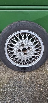 Elektróny z gumami 175/60 R14 - 2