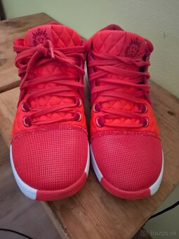 Tenisky Nike 40,5 - 2