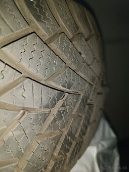 Nexen 205/60 R16 zimné - 2