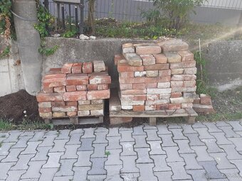 Staré tehly REZERVOVANÉ - 2