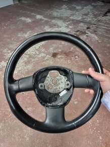 Volant a4 b7 - 2