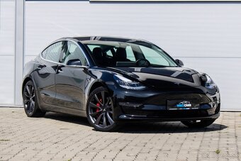 Tesla Model 3 Dual Motor Performance - 2