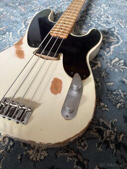 MILAN ČÍŽ HANDMADE 51" P-BASS + fender case - 2