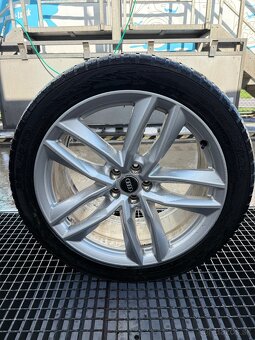 Originál elektróny R21 Q7 SQ7 S6,S7 - 2