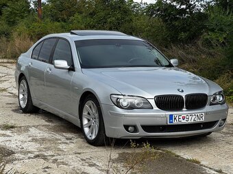 BMW 750i E65 - 2