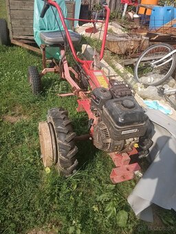 Dvojkolesový malotraktor - 2