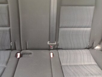 sedadla peugeot 207 aj sw - 2