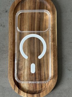 Kryt na Iphone 17 pro - 2