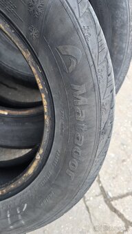 Predam zimné pneumatiky 195/65 R15 - 2