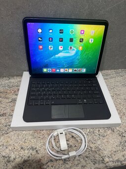 Apple iPad Air 4.Gen 64gb Wi-Fi Spacegray s Klávesnicou - 2