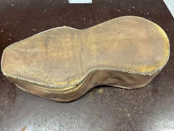Orig. pôvodné sedadlo gitara JAWA-ČZ 250 350 KYVAČKA patina - 2