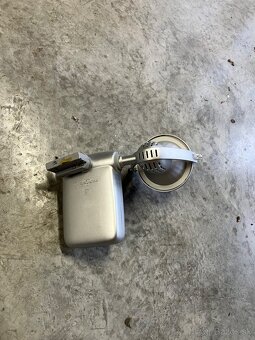 Predam lištove svietidla - 2