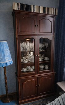 Obývačková stena z masívu - 2