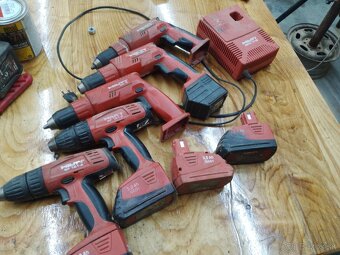 Predám akú vŕtačky Hilti- funkčné - 2