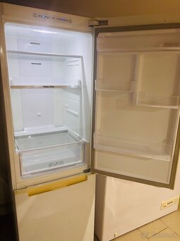 Samsung chladnička s mrazničkou - 2