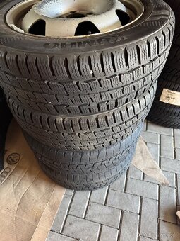 Vw T5,T6 215/60R17C - 2