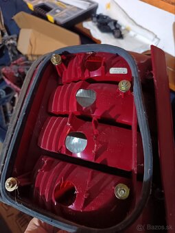 Pravé zadné svetlo Fabia 1 - 2