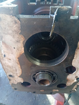 v ponuke prevodovka zetor - 2