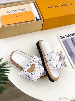 Letné šľapky Louis Vuitton / veľk.38 - 2