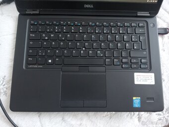 rozpredám na diely funkčný notebook Dell latitude e5450 - 2