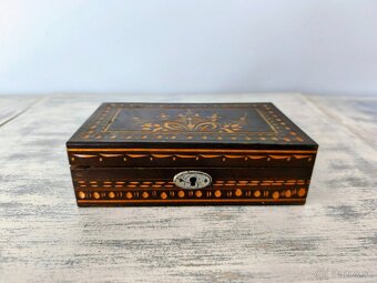 Drevená truhlička - 2