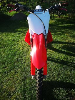Honda CRF 450R, r.v. 2009, el. vstřikování. - 2