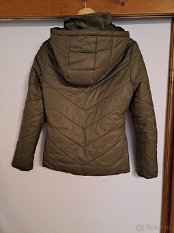 Prechodná zelená khaki bunda veľkosť M - 2