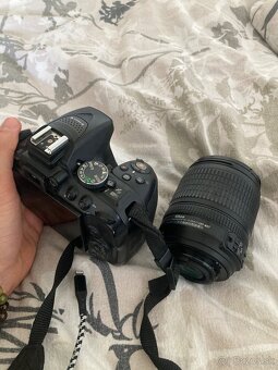 digitálna zrkadlovka Nikon D5300 s dvoma objektívmi - 2
