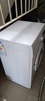 Predám z boku plnenú práčku Philco - 2