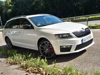 Octavia RS kombi 2013 2.0TDi 185ps DSG velmi pekna. - 2