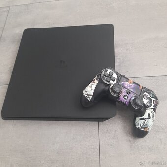 Predám PS4 slim 1tb s 8 hrami - 2