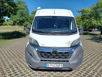 Rodinný karavan Citroen Jumper 2.2HD - 2