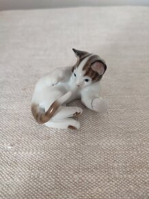Rosenthal classic rose mačička porcelánová soška
- 2