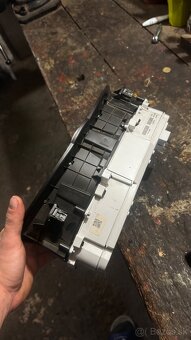 Budíky- prístrojová doska VOLVO V40 Manual - 2