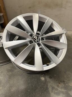 Hliníkové disky 5x112 R19 VW Lugano / VW Chennai - 2