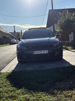 VW GOLF GTI - 2