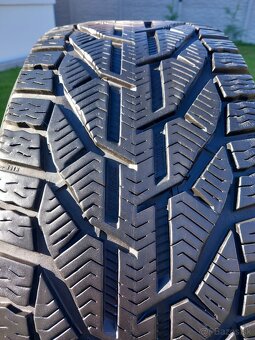 235/45 r18 zimne pneumatiky 4 kusy - 2
